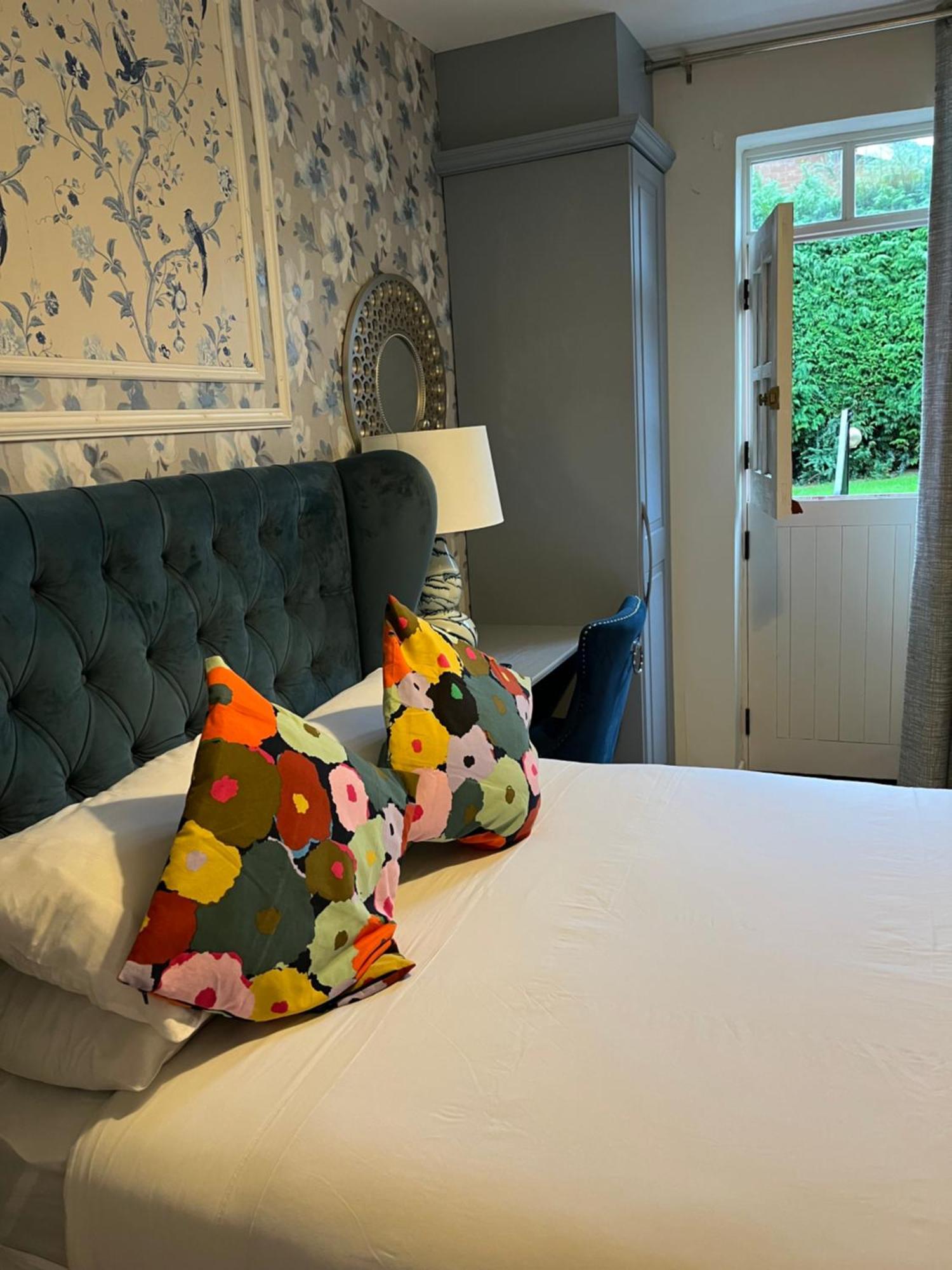 Overdale Motel Lisburn Eksteriør bilde
